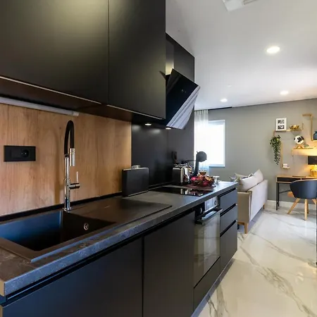 Hedera Estate, Hedera A57 * Ντουμπρόβνικ