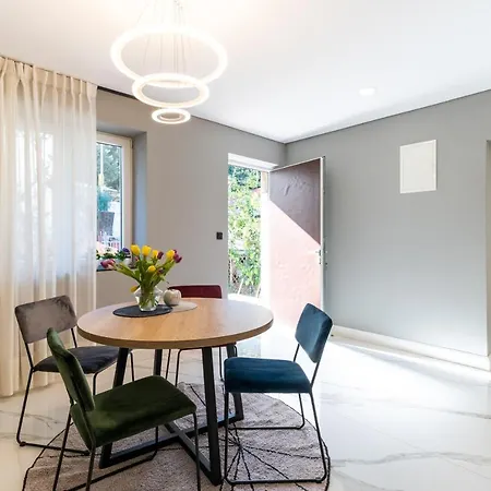 Hedera Estate, Hedera A57 دوبروفينك