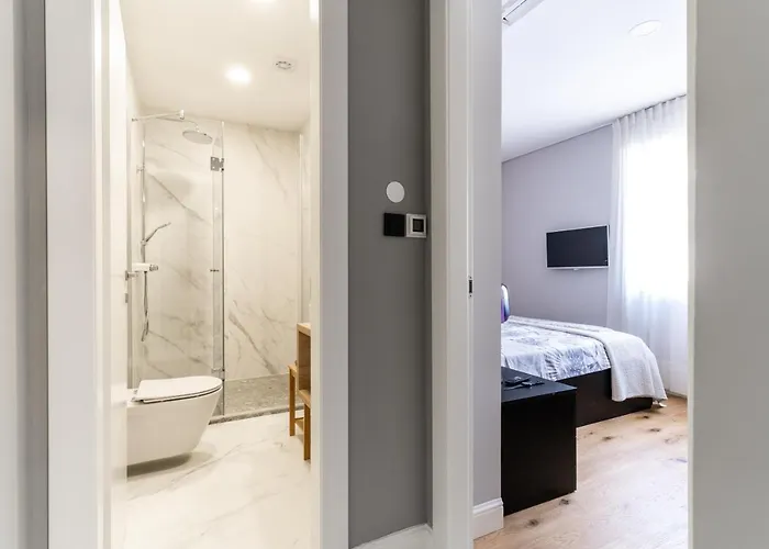 Hedera Estate, Hedera A57 *