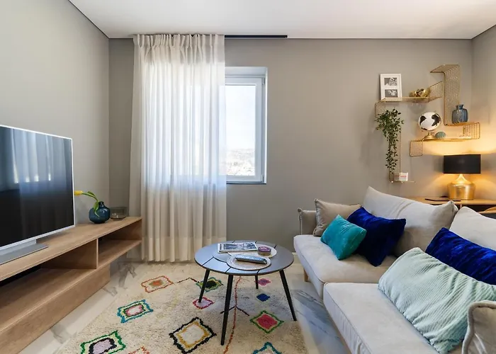 Hedera Estate, Hedera A57 *